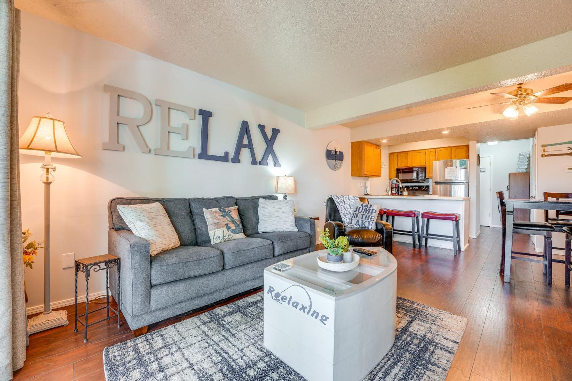 Reed Springs Condo With Furnished Deck And Pool Access Reeds Spring ภายนอก รูปภาพ