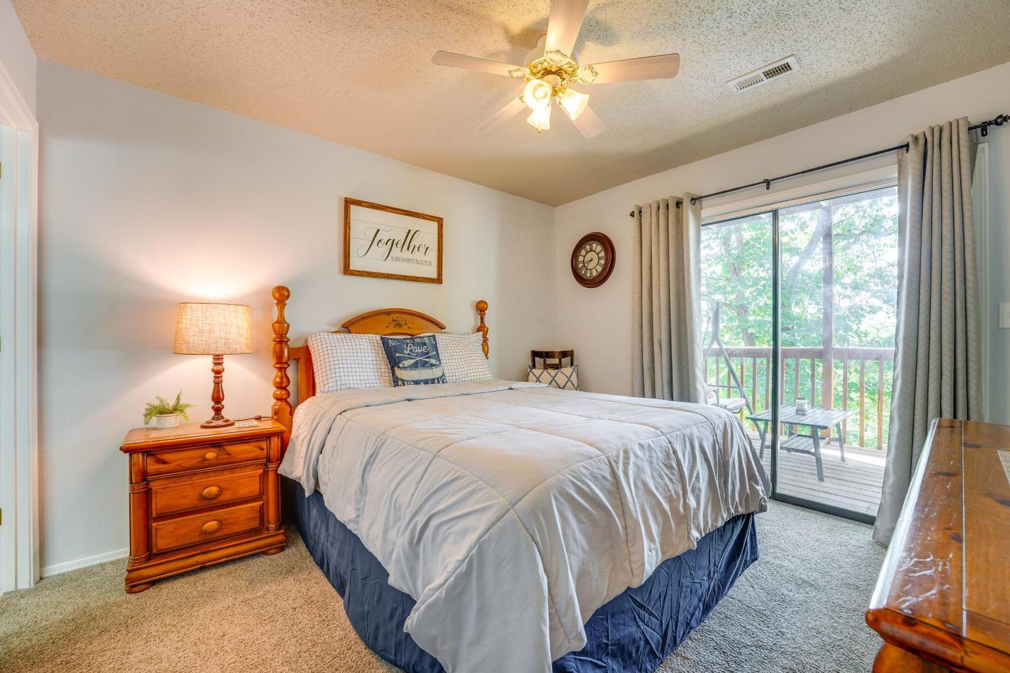 Reed Springs Condo With Furnished Deck And Pool Access Reeds Spring ภายนอก รูปภาพ