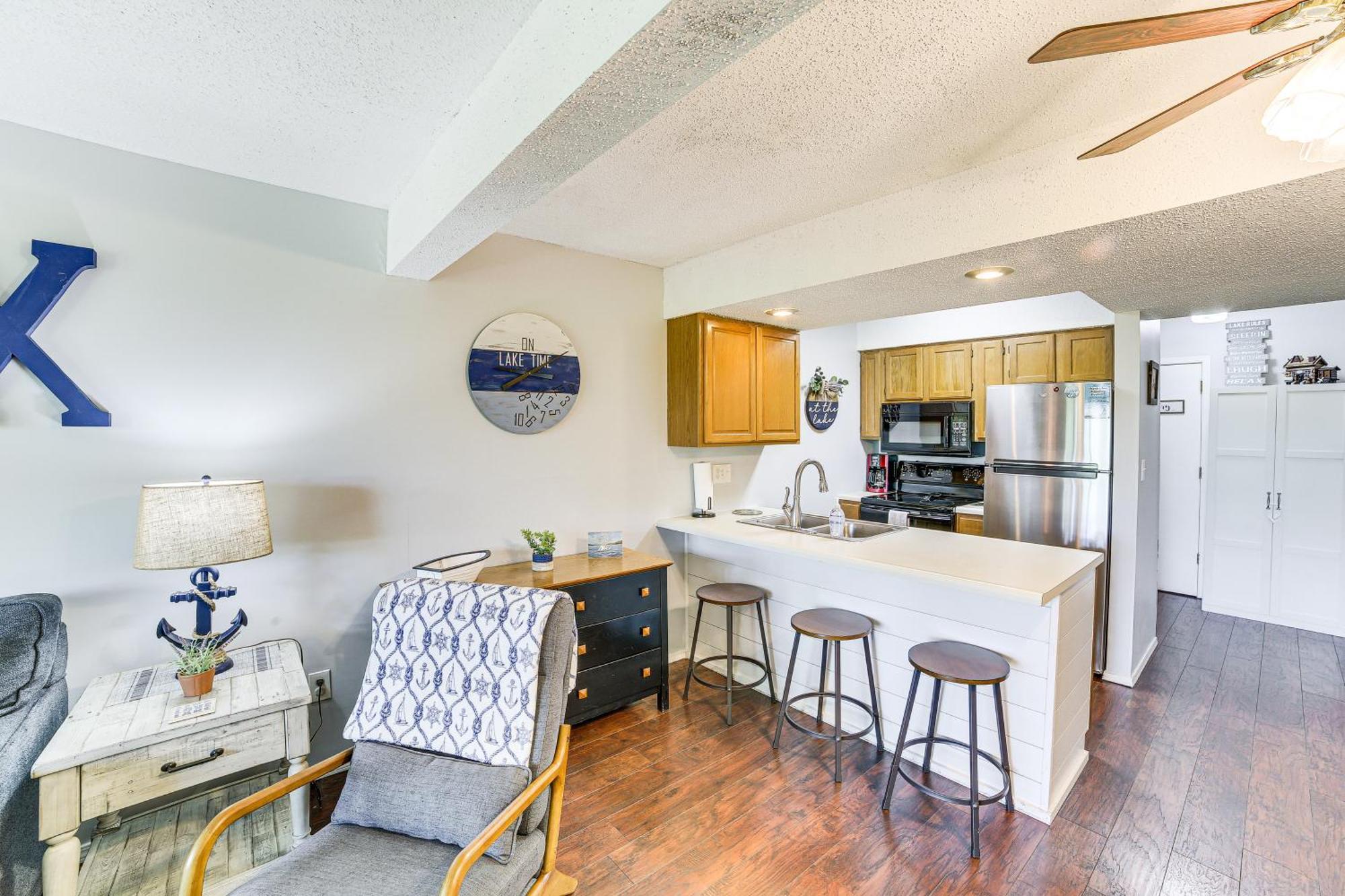 Reed Springs Condo With Furnished Deck And Pool Access Reeds Spring ภายนอก รูปภาพ