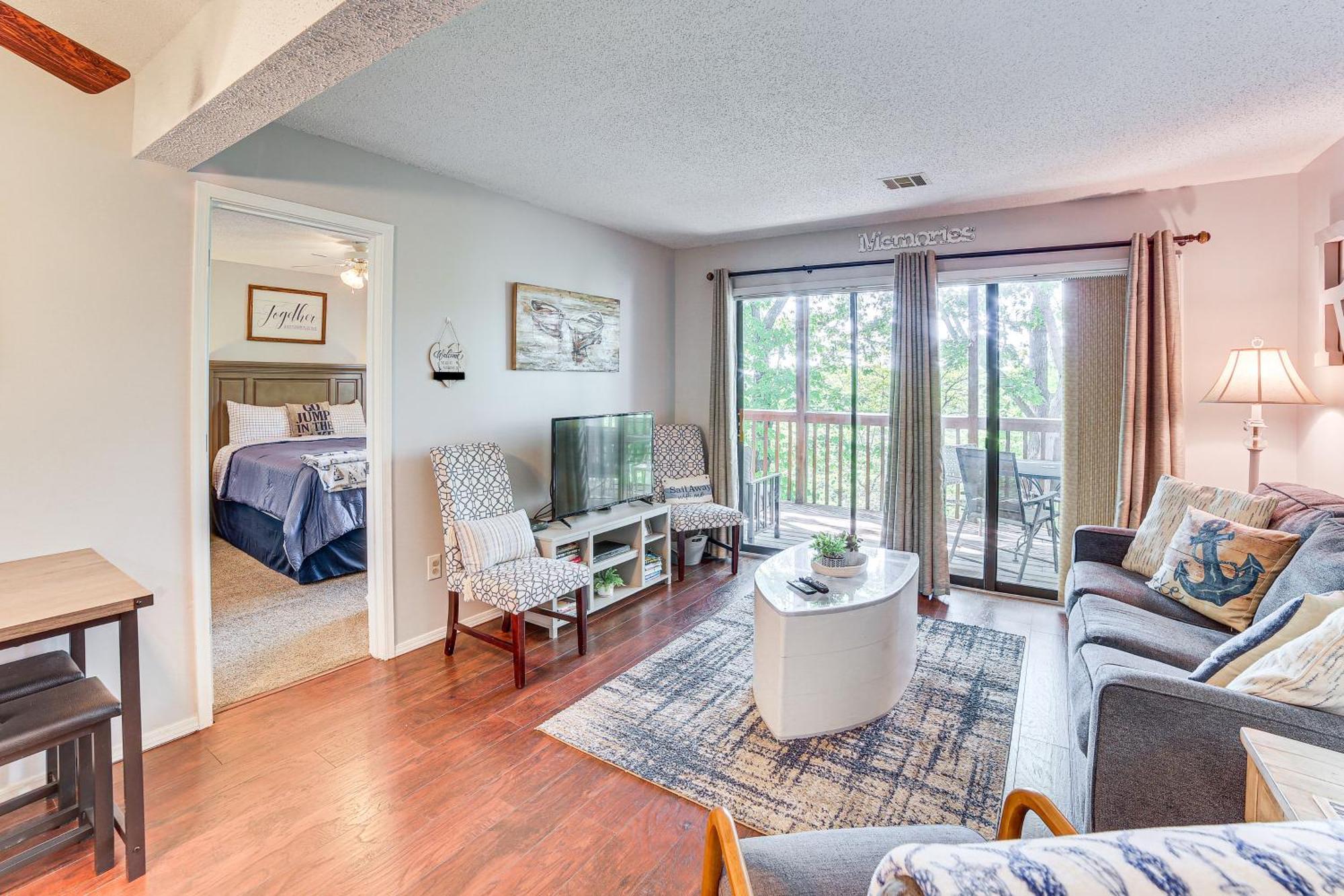 Reed Springs Condo With Furnished Deck And Pool Access Reeds Spring ภายนอก รูปภาพ